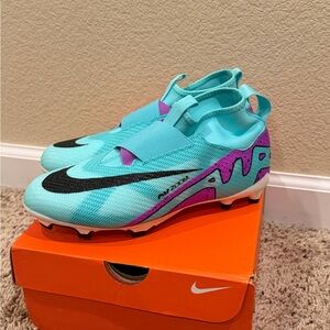 Nike Kids Sneakers - Aqua and Magenta